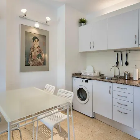 Mj Apartamento *